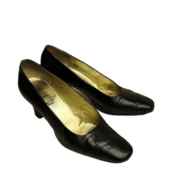 Vintage Bruno Magli Croc Embossed Leather Pumps 10 Classic Heels Bologna Italy