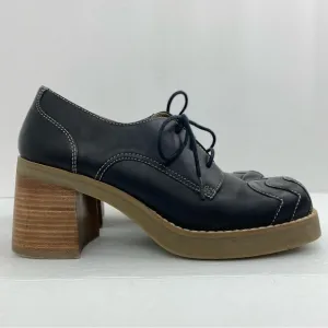 Vintage Candie’s size 8 Women’s Black Leather Lace Up Chunky Block Heel Shoes