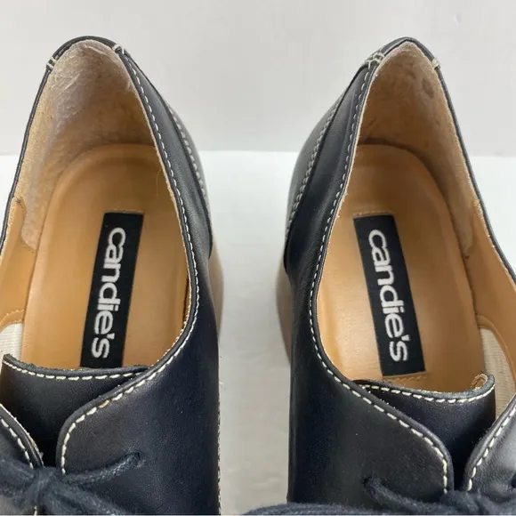 Vintage Candie’s size 8 Women’s Black Leather Lace Up Chunky Block Heel Shoes