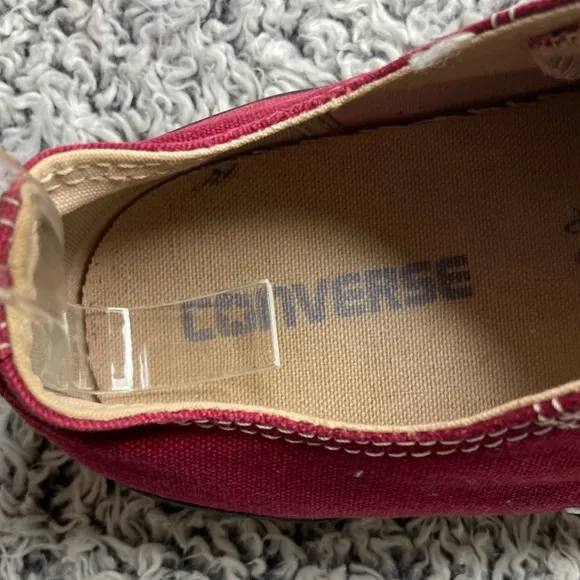 Vtg M7W9 Converse All Star Chuck Taylor Unisex Maroon Low Top Made in USA Shoes