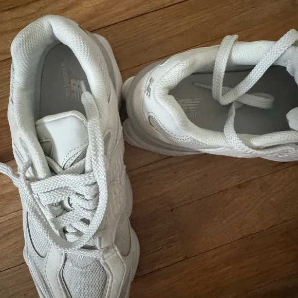 White New Balance 9060 Sneakers Tennis Shoes