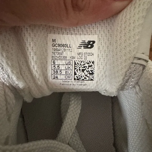 White New Balance 9060 Sneakers Tennis Shoes