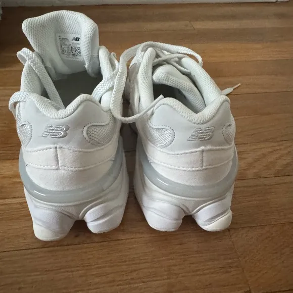 White New Balance 9060 Sneakers Tennis Shoes