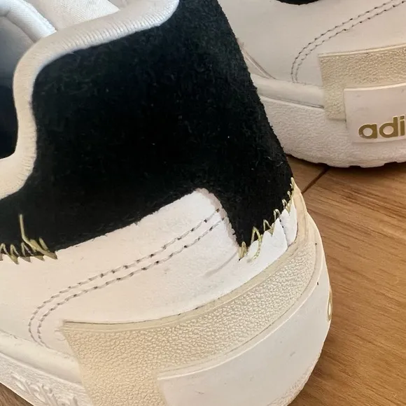 Women’s Adidas Shoes