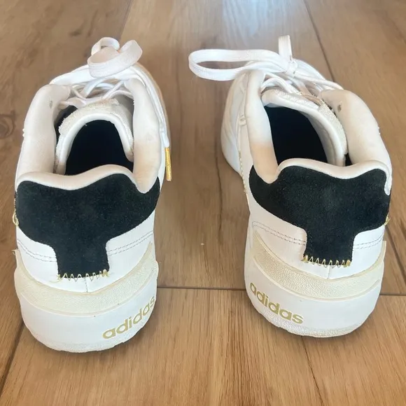 Women’s Adidas Shoes
