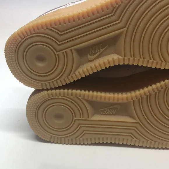 Women’s Air Force 1 PRM DR9503-601 Pink/Gum USED Mark on exterior size 10.5