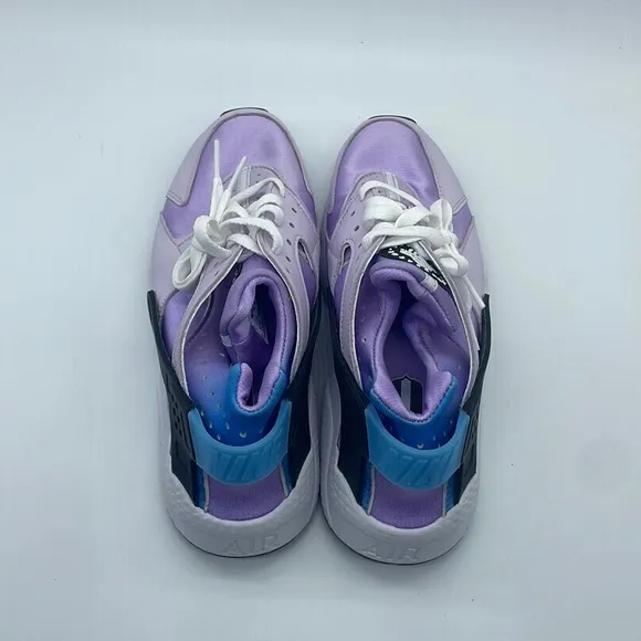 Women’s Air Huarache Purple/Blue/White/ Black DZ5207-500 USED Size 9.5