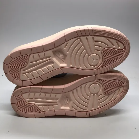 Women’s Air Jordan 1 Elevate LowPink/White/Grey DH7004-600 USED No Box sz 9
