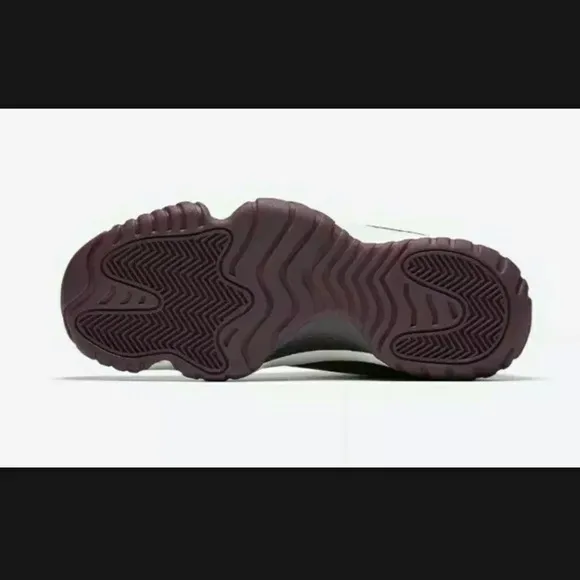 Women’s Air Jordan Future Bordeaux Shoes Size 8.5