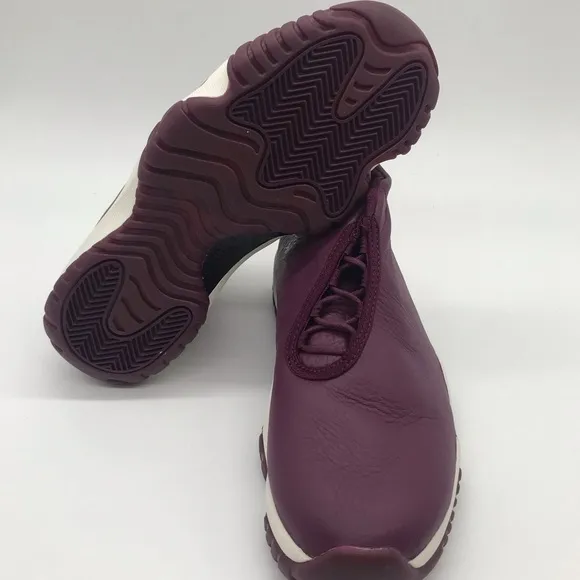 Women’s Air Jordan Future Bordeaux Shoes Size 8.5