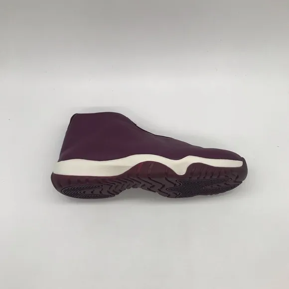 Women’s Air Jordan Future Bordeaux Shoes Size 8.5