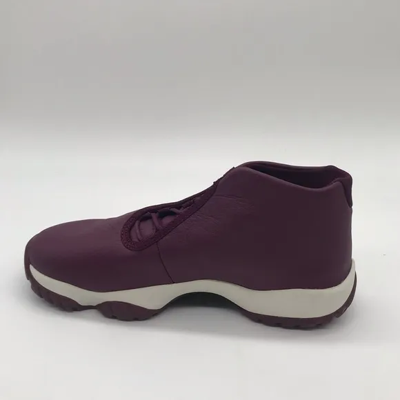 Women’s Air Jordan Future Bordeaux Shoes Size 8.5