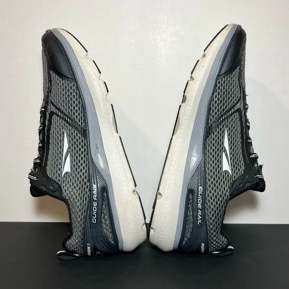 Womens ALTRA Paradigm 3 Gray Trail Running Shoes / Size 9