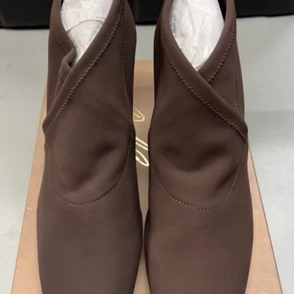 Women’s Donald J Pliner Shoes Size 8.5