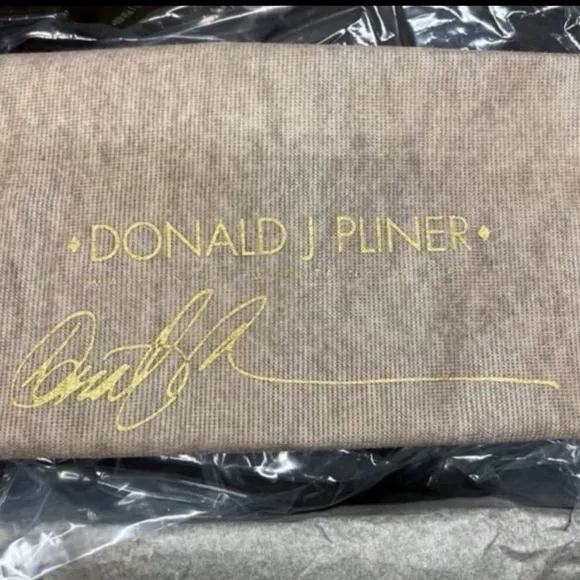 Women’s Donald J Pliner Shoes Size 8.5