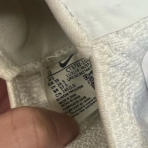 Women’s Golf Shoes