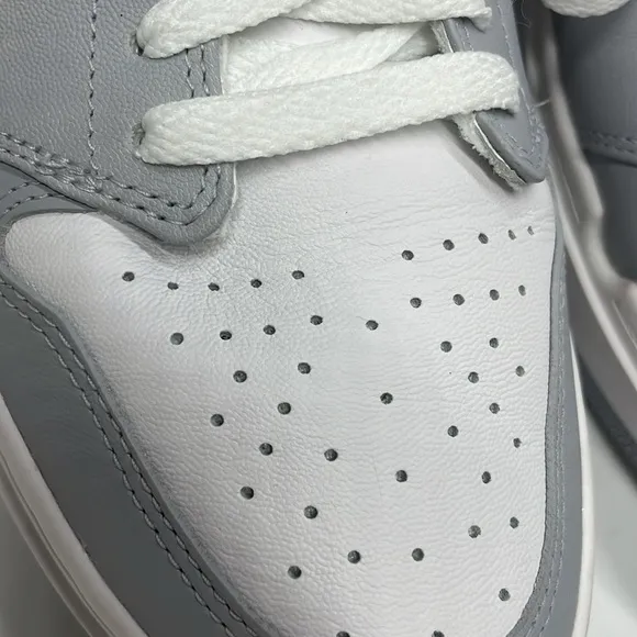 Women’s Jordan 1 Elevate Low Gray/White DH7004-100 USED without box sz 9.5