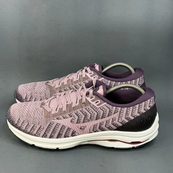 Women’s Mizuno Wave Rider 24 Waveknit 'Purple Pink' athletic shoes size 11.5