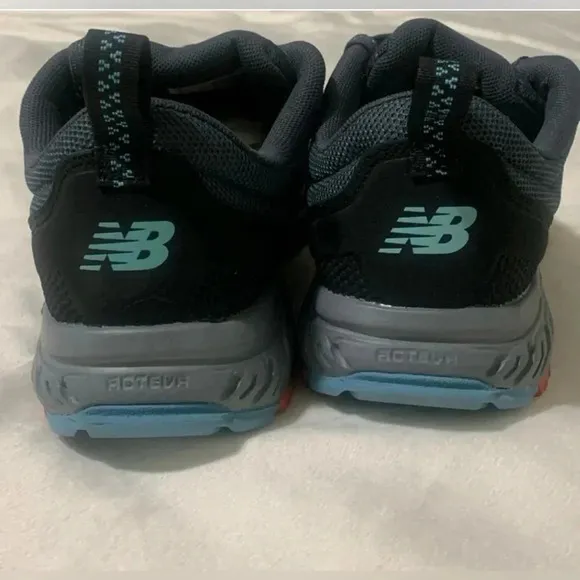 Women’s New Balance 510V5 Trail Running Shoes Size 7  NEW WITHOUT BOX