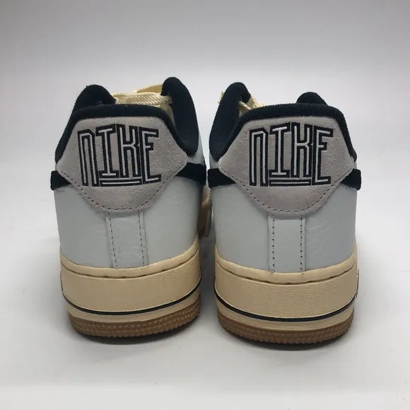 Women’s Nike AF1 ‘07 LX Black/White/Tan DR0148-101 USED Size 8