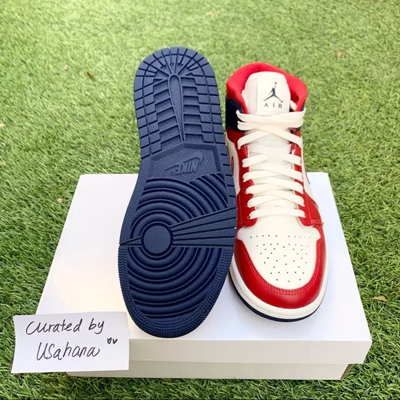 Women’s Nike Air Jordan 1 mid USA White red blue shoes