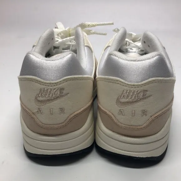 Women’s Nike Air Max 1 White/Tan DZ2628-101 NWOB