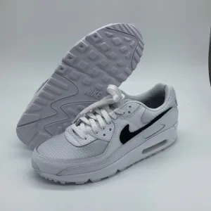 Women’s Nike Air Max 90 White Snakeskin White Black DZ5212-100 USED Sz6.5