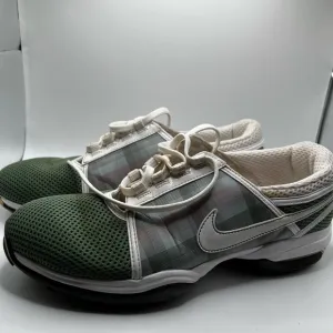 Women’s Nike Air Plaid Golf shoes size 8.5