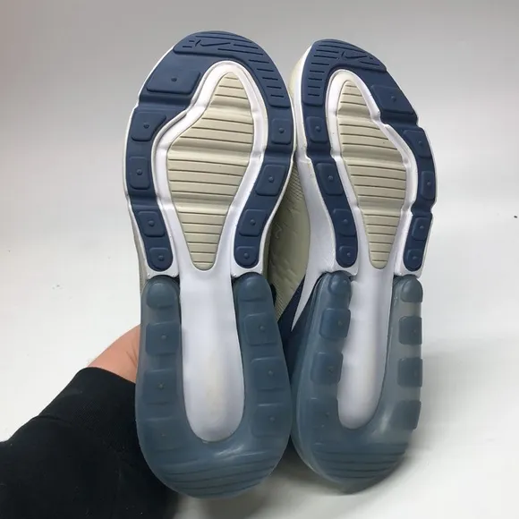 Women’s Nike AirMax 270 Blue/White FQ8783-072 Worn Once Size 9.5