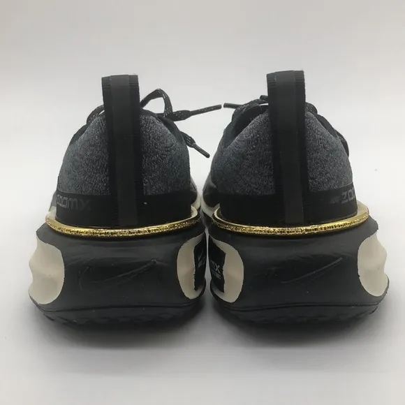 Women’s Nike By You Invincible 3 DX5051-001 NWOB