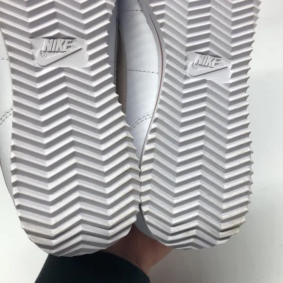 Women’s Nike Cortez White/Pink DN1791-105 Used worn once Size 6.5