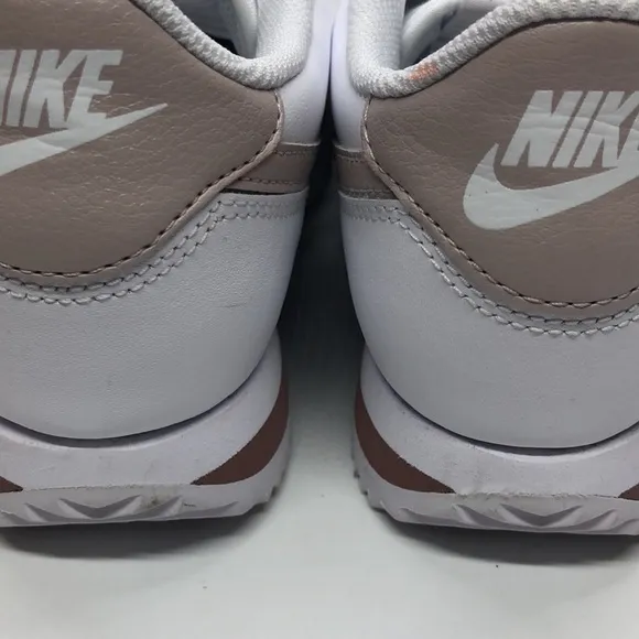 Women’s Nike Cortez White/Pink DN1791-105 Used worn once Size 6.5