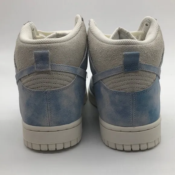 Women’s Nike Dunk HI SE White/Sky Blue FD0882-400 NWOB