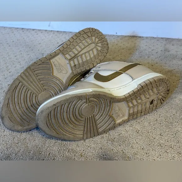 Women’s Nike Dunk Low Gold Swoosh Basketball Shoes Sneakers Size 8