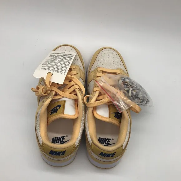 Women’s Nike Dunk Low LX Yellow/White DV7411-200 USED Size 6