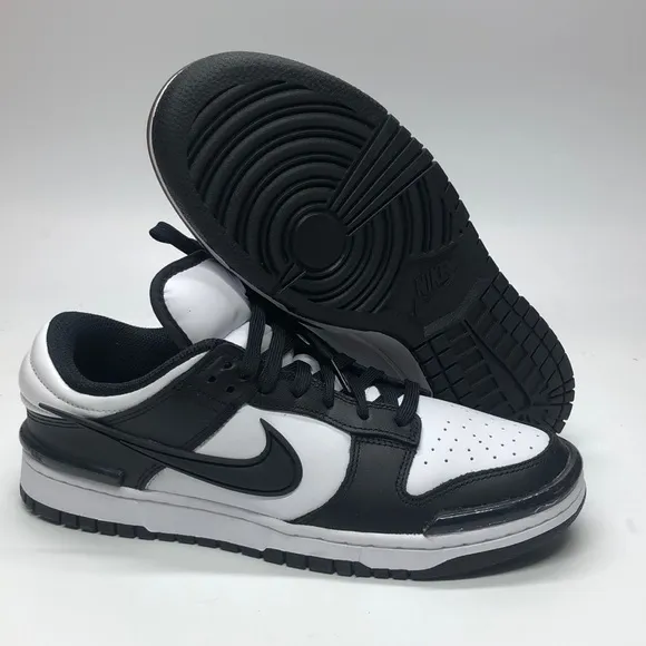 Women’s Nike Dunk Low Twist “Panda” DZ2794-001 NWOB