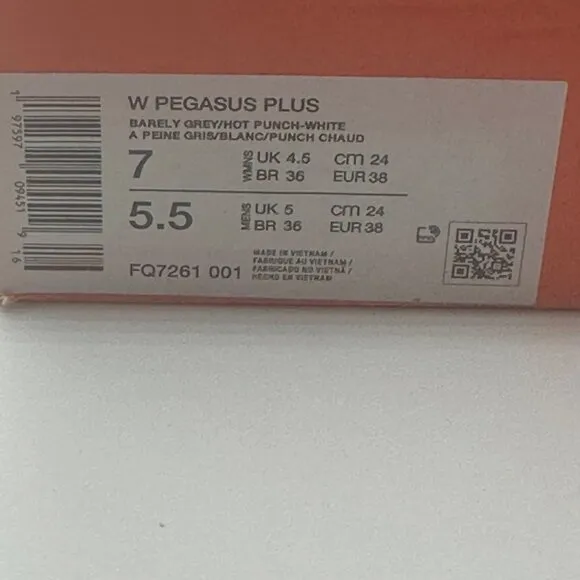 Women's Nike Pegasus Plus Low Running Shoes White FQ7261-001 NEW* Sz 7