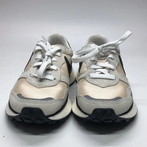 Women’s Nike Phoenix Waffle White/Black/Tan/Grey FD2196-100 NWOB