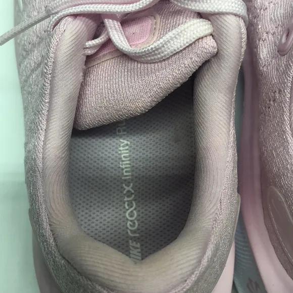Women’s Nike ReactX Infinity Pink DR2670-600 USED Without Box Size 7