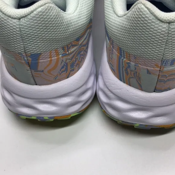 Women’s Nike Revolution 6 NN PRM White/Black/Multi colored DO9475-100 USED SZ 8