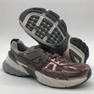 Women’s Nike V2K Run Pink/White/Grey FD0736-200 USED Mark inside Sz9