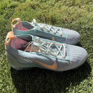 Womens Nike VaporMax FK 2021 Running shoes 7.5
