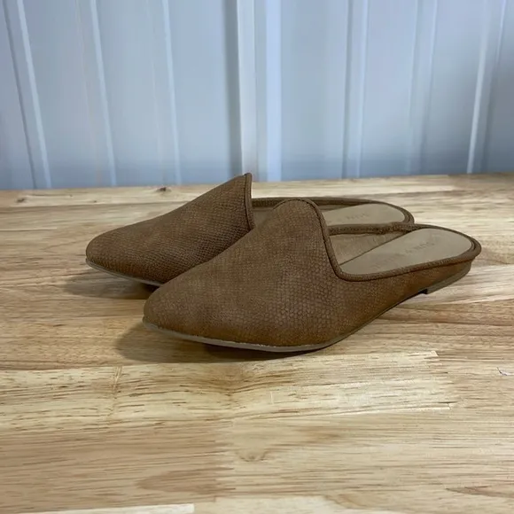 Women’s NWB Shoes Sun Stone Ninnap Cognac Snk Size 5