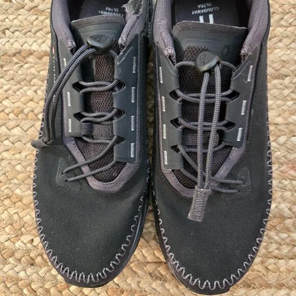 WoMen’s On Running Cloudaway 2 Black Cloud Shoes Size 9.5WOMENS/ 7.5MENS *FLAWED