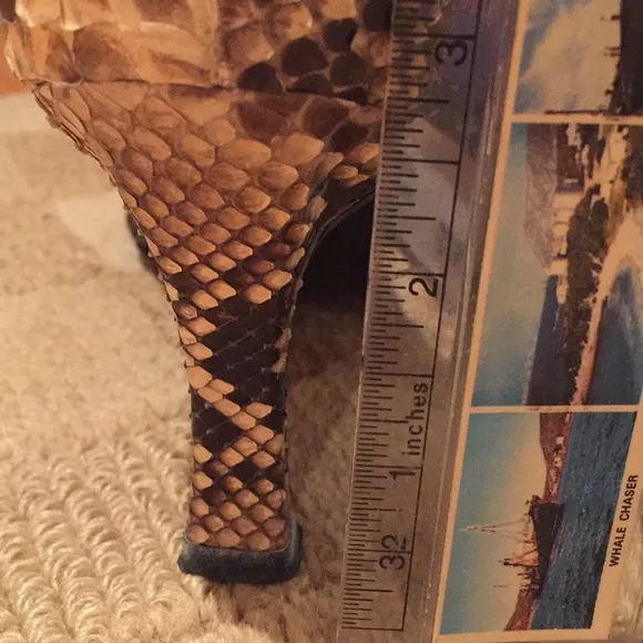 Women’s shoes Stuart Weitzman