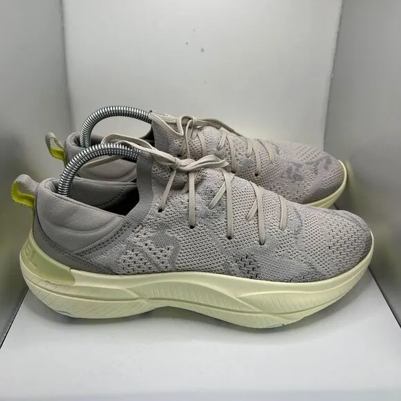 Women’s Sorel Explore Blitz Stride Running Shoes Size 9.5