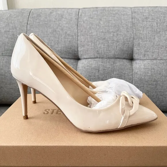 Women’s Steven madden chainlink pump bone shoes