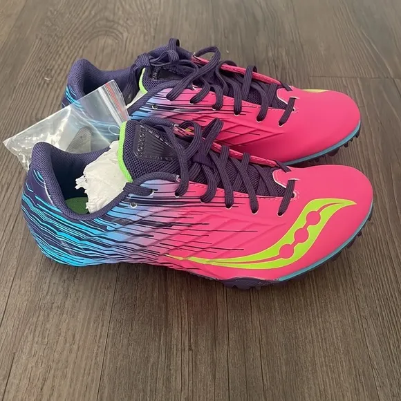 Women’s Track &amp; Field Shoes Saucony Spitfire 5 NEW