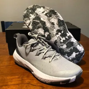 Women’s UA HORA Ascent basketball shoes 3025680-103