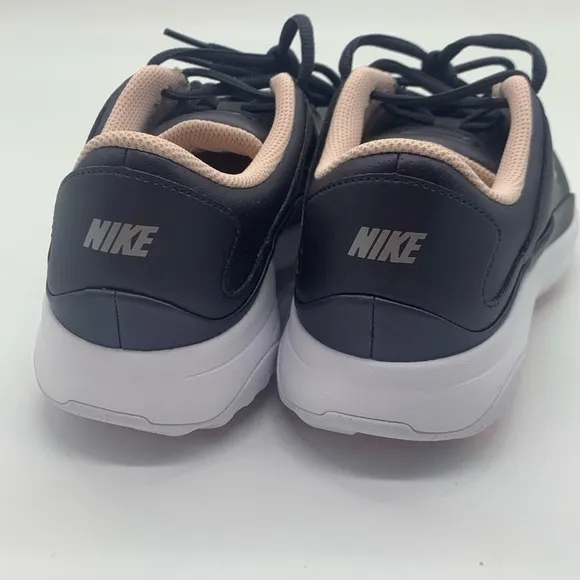Women’s vapor golf shoes size 9 Nike no box